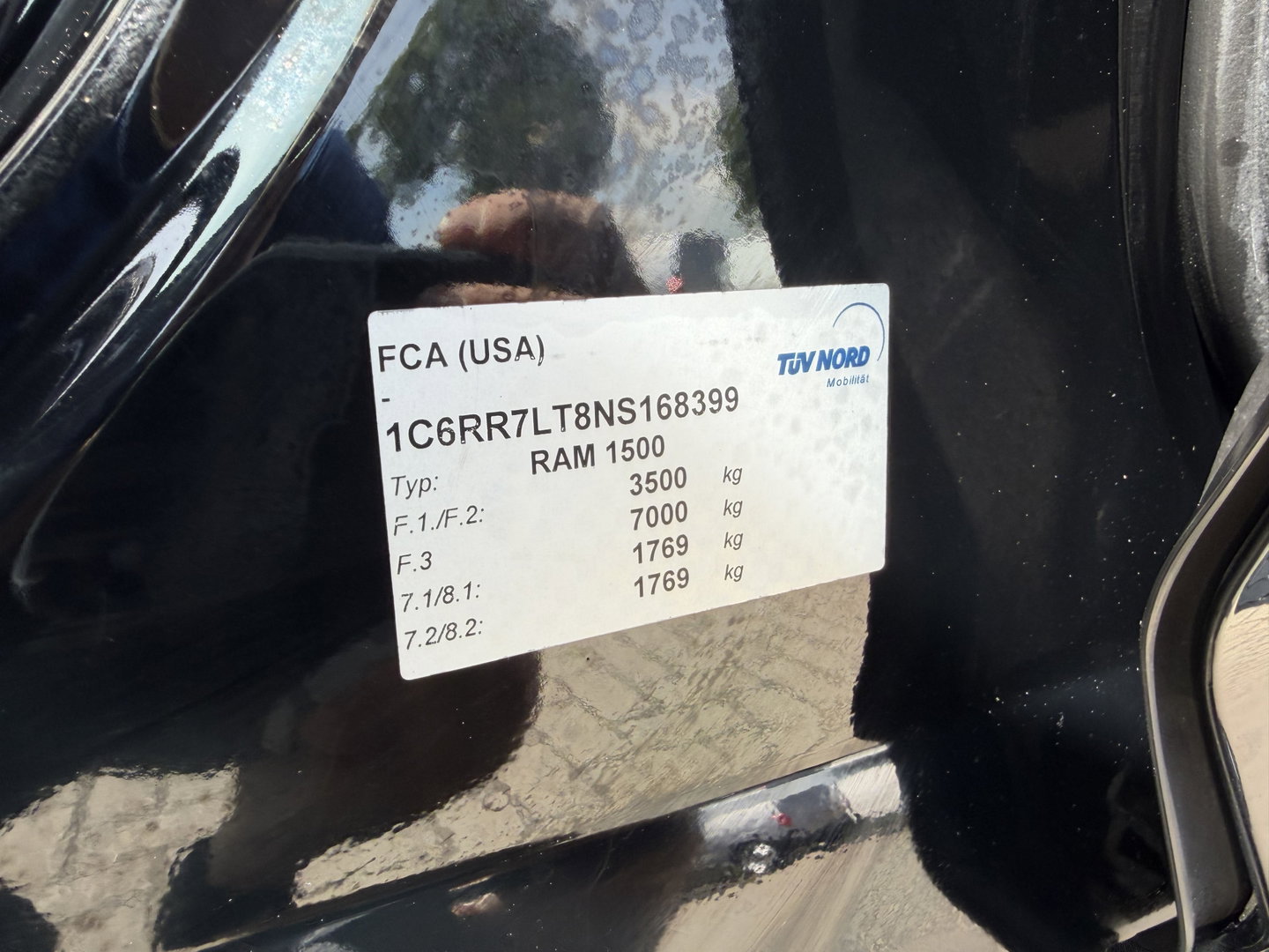 Dodge Ram Pick-Up 1500 5.7 V8 4x4 Crew Cab 5'7 Longhorn / vaste prijs rijklaar € 39.950 ex btw / euro 6 / lease vanaf € 652 / airco / cruise / navigatie / prins lpg / leer / trekhaak 3500 kg !