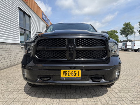 Dodge Ram Pick-Up 1500 5.7 V8 4x4 Crew Cab 5'7 Longhorn / vaste prijs rijklaar € 39.950 ex btw / euro 6 / lease vanaf € 652 / airco / cruise / navigatie / prins lpg / leer / trekhaak 3500 kg !