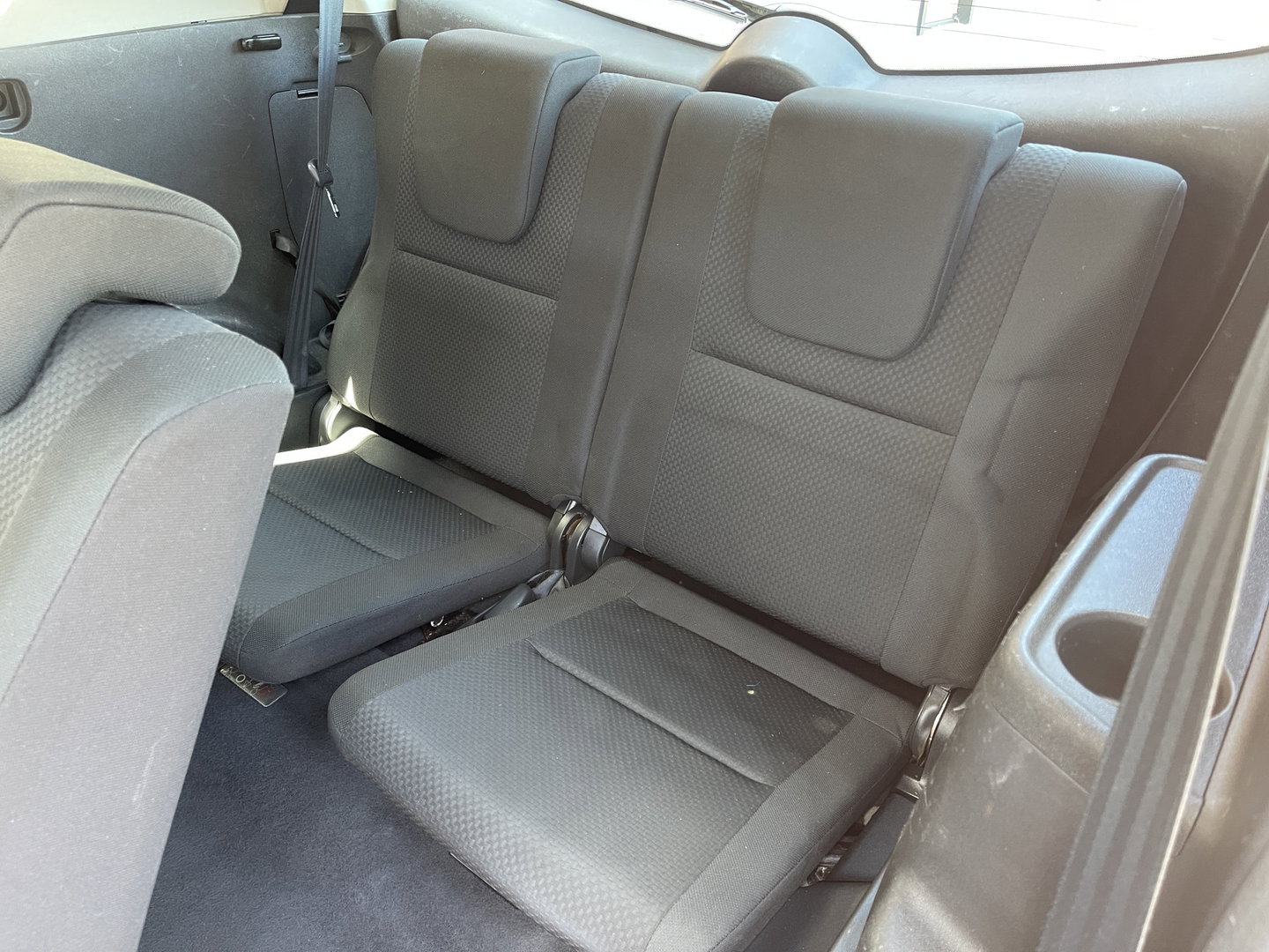 Toyota Corolla Verso 1.8 VVT-i Luna 7p. | Handel & Export | Schuifdak | Cruise Control | Parkeersensoren | Achteruitrijcamera | 16'' Lichtmetaal |