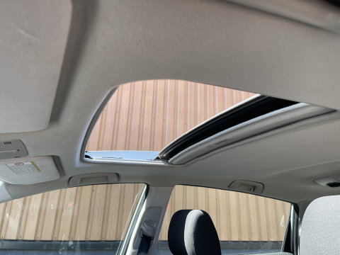 Toyota Corolla Verso 1.8 VVT-i Luna 7p. | Handel & Export | Schuifdak | Cruise Control | Parkeersensoren | Achteruitrijcamera | 16'' Lichtmetaal |