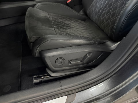 Audi A3 Sportback 2.0 TFSI S3 quattro Edition One Pano*Matrix*B&O