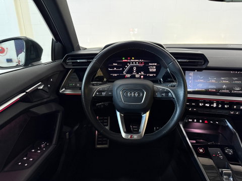 Audi A3 Sportback 2.0 TFSI S3 quattro Edition One Pano*Matrix*B&O