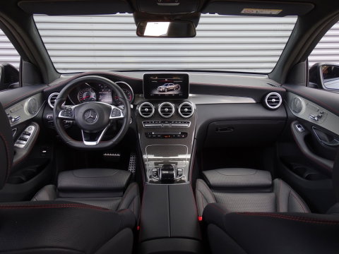 Mercedes-Benz GLC 43 AMG 367PK 4-MATIC / Carbon / Distronic / Burmester / LED