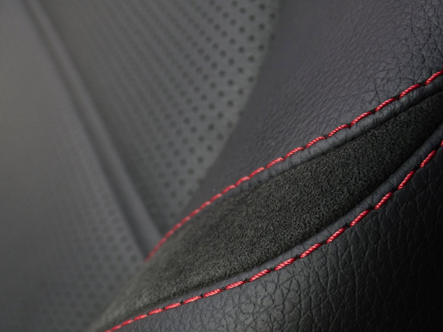 Mercedes-Benz GLC 43 AMG 367PK 4-MATIC / Carbon / Distronic / Burmester / LED