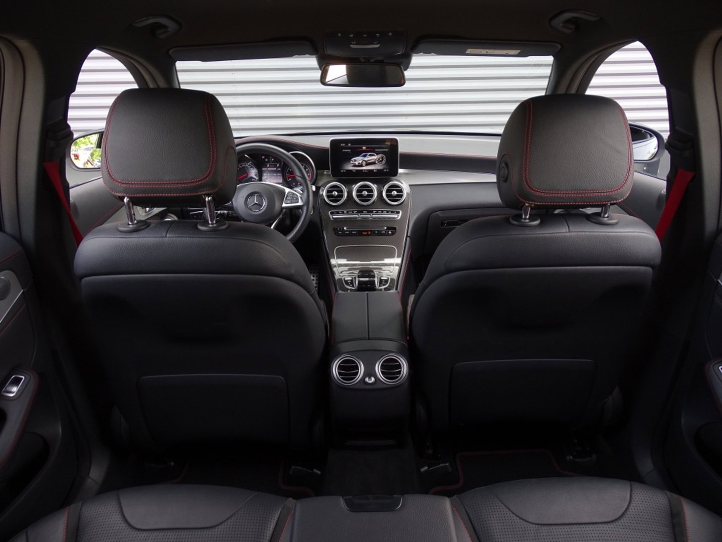 Mercedes-Benz GLC 43 AMG 367PK 4-MATIC / Carbon / Distronic / Burmester / LED