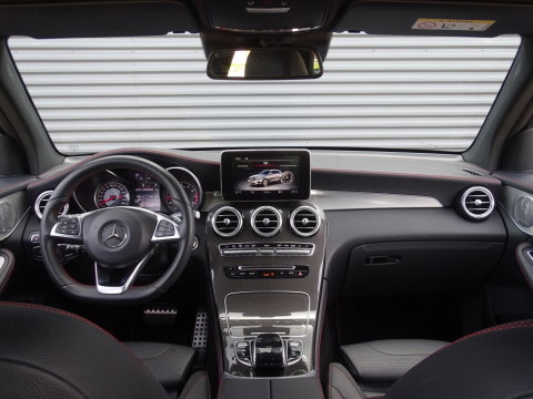 Mercedes-Benz GLC 43 AMG 367PK 4-MATIC / Carbon / Distronic / Burmester / LED