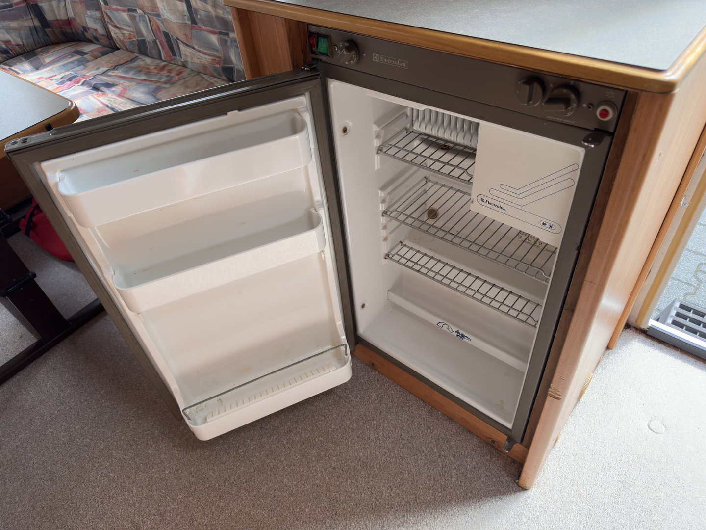 Knaus Südwind 440 *KACHEL | KOELKAST | RADIO | LUIFEL*