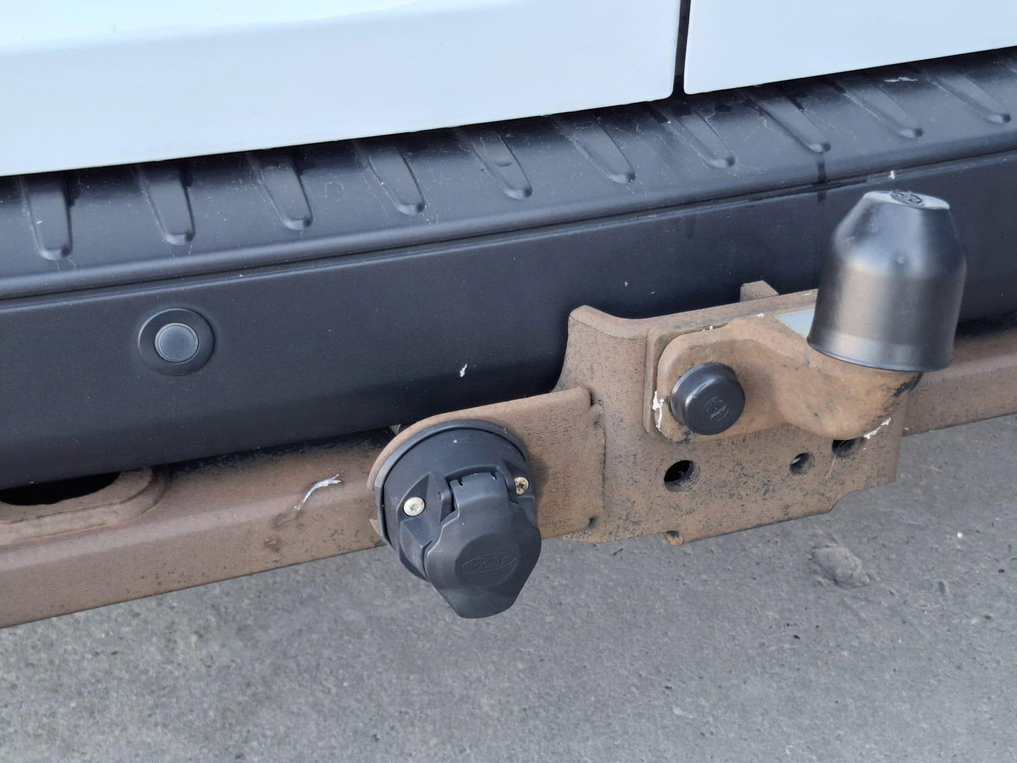 Ford Transit Custom 340 2.0 TDCI L1H1 Trend AIRCO / CRUISE CONTROLE / 3 ZITS / TREKHAAK / EURO 6