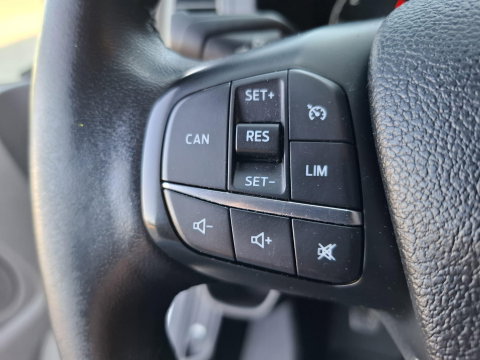 Ford Transit Custom 340 2.0 TDCI L1H1 Trend AIRCO / CRUISE CONTROLE / 3 ZITS / TREKHAAK / EURO 6