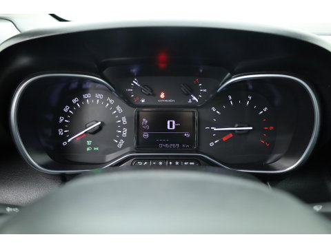 Citroën C3 Aircross 1.2 PureTech Shine | Rijklaar! | Cruise Control | Stoelverw. | CarPlay | DAB | LED | PDC+A | Navi | 16'' V