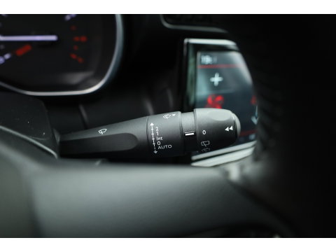 Citroën C3 Aircross 1.2 PureTech Shine | Rijklaar! | Cruise Control | Stoelverw. | CarPlay | DAB | LED | PDC+A | Navi | 16'' V