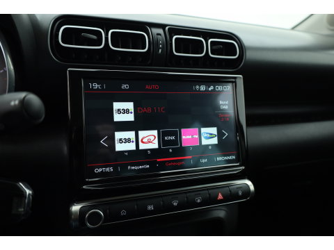 Citroën C3 Aircross 1.2 PureTech Shine | Rijklaar! | Cruise Control | Stoelverw. | CarPlay | DAB | LED | PDC+A | Navi | 16'' V