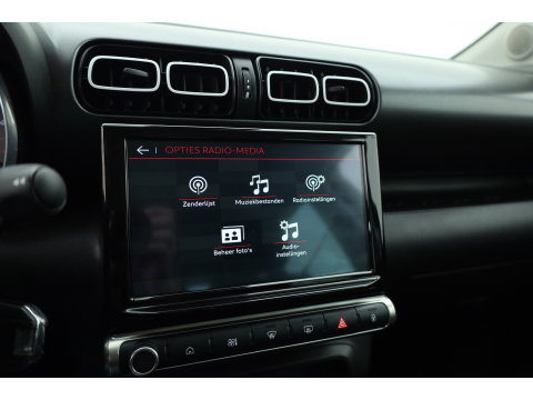 Citroën C3 Aircross 1.2 PureTech Shine | Rijklaar! | Cruise Control | Stoelverw. | CarPlay | DAB | LED | PDC+A | Navi | 16'' V