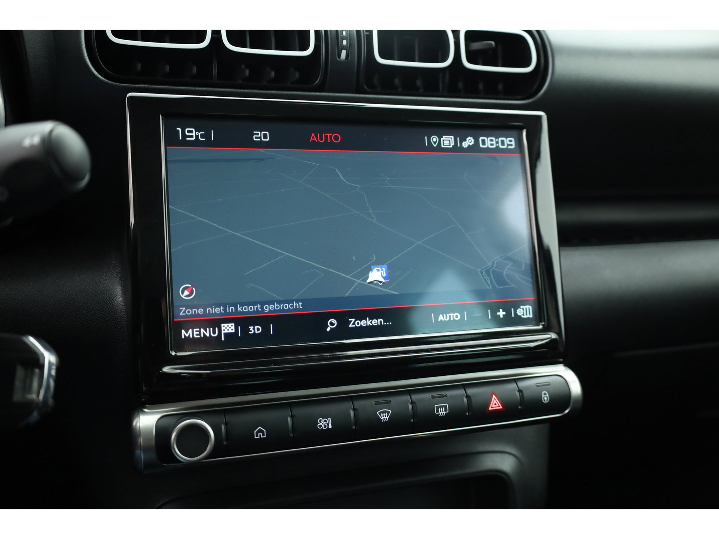 Citroën C3 Aircross 1.2 PureTech Shine | Rijklaar! | Cruise Control | Stoelverw. | CarPlay | DAB | LED | PDC+A | Navi | 16'' V