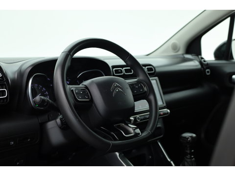 Citroën C3 Aircross 1.2 PureTech Shine | Rijklaar! | Cruise Control | Stoelverw. | CarPlay | DAB | LED | PDC+A | Navi | 16'' V