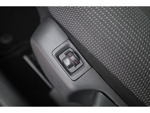 Citroën C3 Aircross 1.2 PureTech Shine | Rijklaar! | Cruise Control | Stoelverw. | CarPlay | DAB | LED | PDC+A | Navi | 16'' V