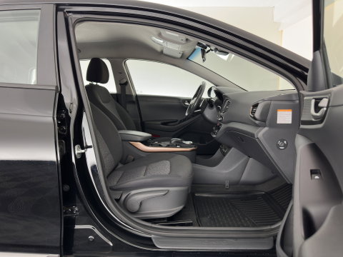 Hyundai IONIQ Comfort EV {SoH-98} Aut. *HEATPUMP | FULL-LED | DIGI-COCKPIT | SHIFTPADDLES | LANE-ASSIST | CCS-FASTLOADER | CRUISE | CAMERA | KEYLESS | DAB+ | NAVI-FULLMAP | ECC | PDC | TOWBAR | 16"ALU*