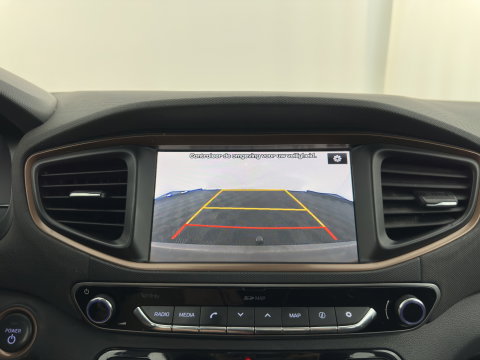 Hyundai IONIQ Comfort EV {SoH-98} Aut. *HEATPUMP | FULL-LED | DIGI-COCKPIT | SHIFTPADDLES | LANE-ASSIST | CCS-FASTLOADER | CRUISE | CAMERA | KEYLESS | DAB+ | NAVI-FULLMAP | ECC | PDC | TOWBAR | 16"ALU*