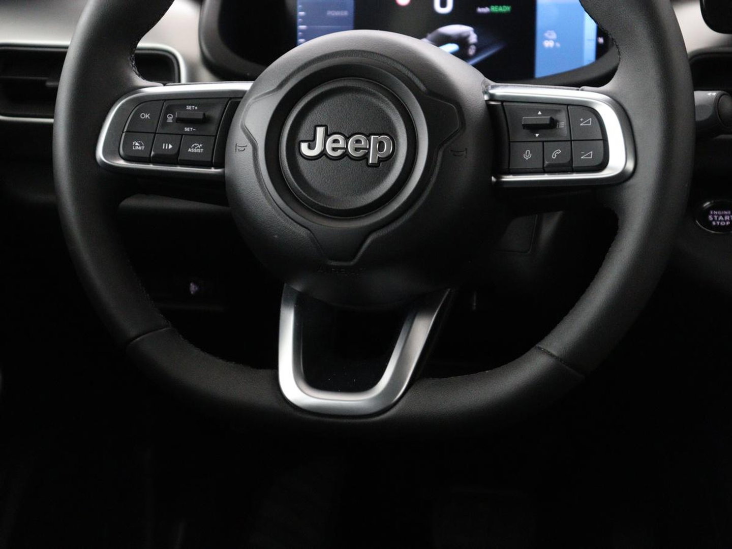 Jeep Avenger Avenger 54 kWh | SOH 94,2% | 3F | Navigatie | Carplay | Camera | Cruise control | Automaat | Elektrische laadklep | Stoelverwarming
