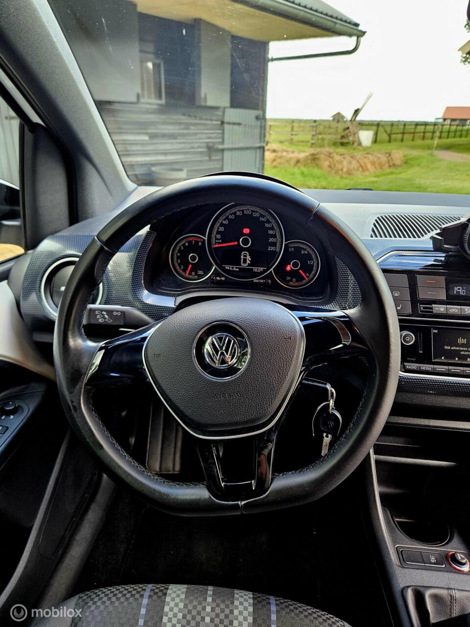 Volkswagen up!