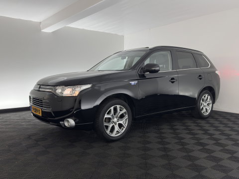 Mitsubishi Outlander 2.0 PHEV Instyle *AUT | PANO | 4WD | CRUISE | FULL-LEATHER | XENON | NAVI-FULLMAP | KEYLESS | CAMERA | HEATED-COMFORTSEATS | ECC | SHIFT-PADDELS | PDC | CRUISE | DAB | PRIVACY-GLASS | LANE-ASSIST | 18'' ALU*