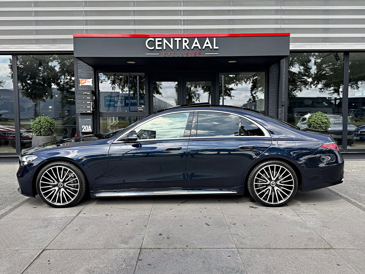 Mercedes-Benz S-Klasse 580 e AMG Line Pano|NL-Auto|Burmester|Softclose|Hud|Digital-light|3D-Display
