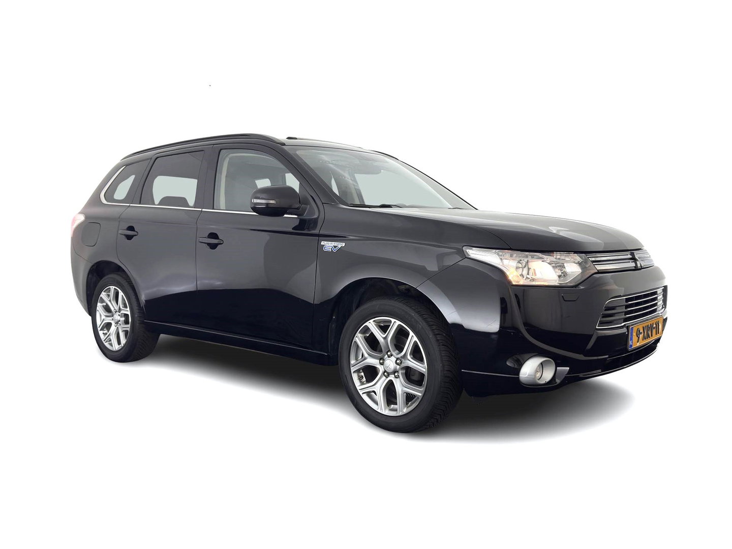 Mitsubishi Outlander 2.0 PHEV Instyle *AUT | PANO | 4WD | CRUISE | FULL-LEATHER | XENON | NAVI-FULLMAP | KEYLESS | CAMERA | HEATED-COMFORTSEATS | ECC | SHIFT-PADDELS | PDC | CRUISE | DAB | PRIVACY-GLASS | LANE-ASSIST | 18'' ALU*