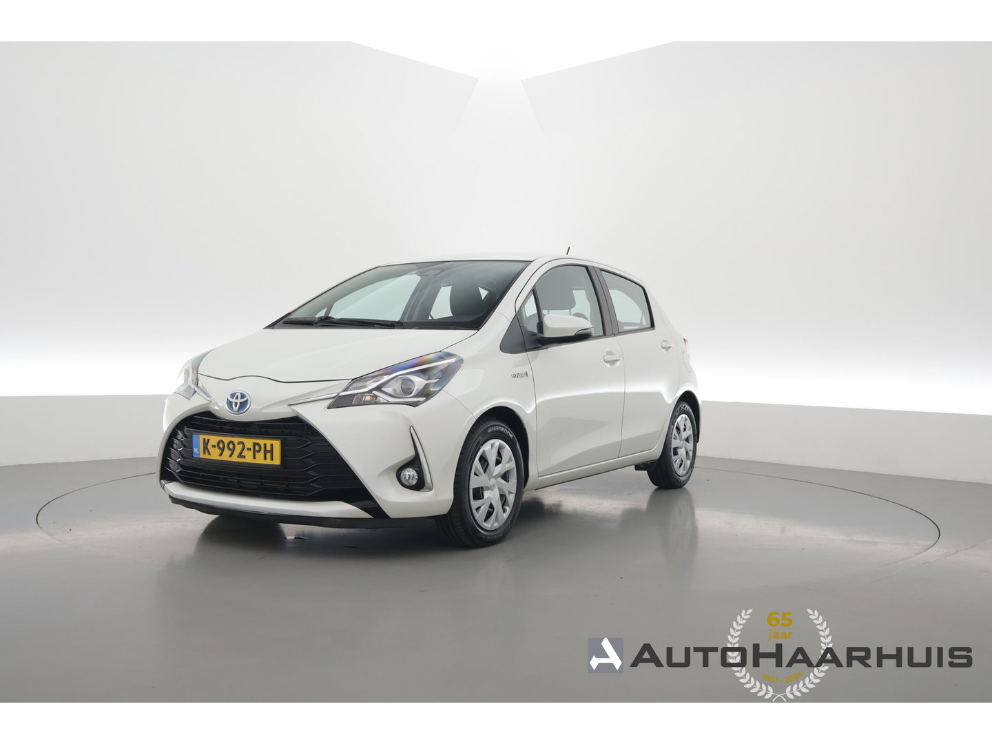 Toyota Yaris 1.5 Hybrid Active | Cruise Control | Bluetooth | Navigatie | Camera | Lane Assist | Airco | PDC+A