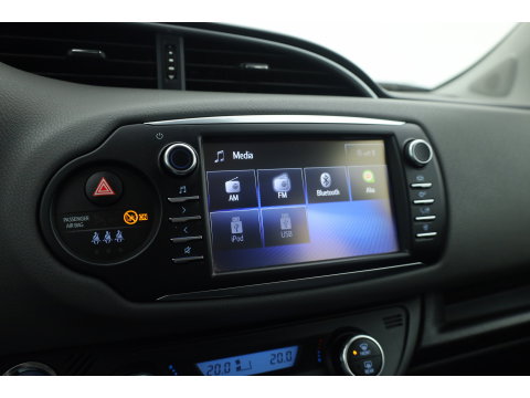 Toyota Yaris 1.5 Hybrid Active | Cruise Control | Bluetooth | Navigatie | Camera | Lane Assist | Airco | PDC+A