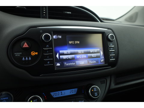Toyota Yaris 1.5 Hybrid Active | Cruise Control | Bluetooth | Navigatie | Camera | Lane Assist | Airco | PDC+A