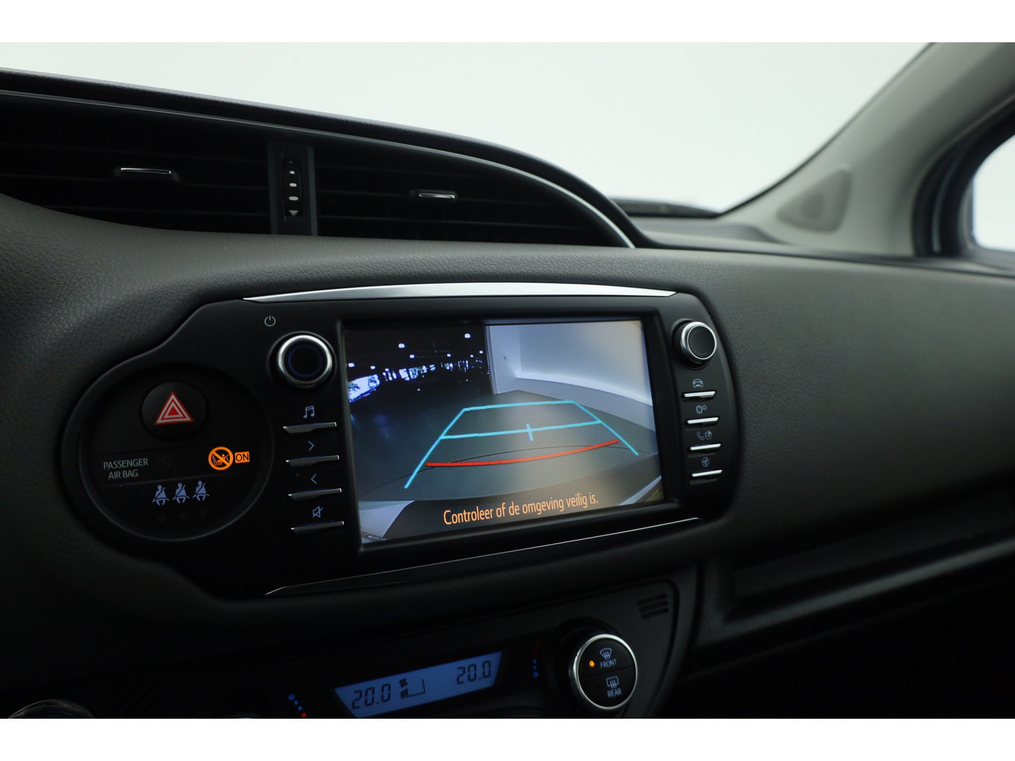 Toyota Yaris 1.5 Hybrid Active | Cruise Control | Bluetooth | Navigatie | Camera | Lane Assist | Airco | PDC+A