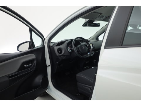 Toyota Yaris 1.5 Hybrid Active | Cruise Control | Bluetooth | Navigatie | Camera | Lane Assist | Airco | PDC+A