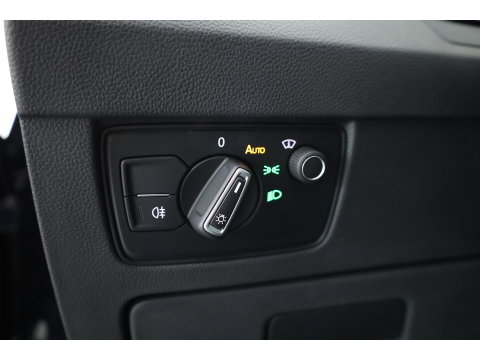 Volkswagen Passat Variant 1.4 TSI PHEV GTE Business | Pano | HUD | Leder | Elek. Trekhaak | Camera | Stoel- Stuurverw. | Massage | IQ. Light | Adapt. Cruise
