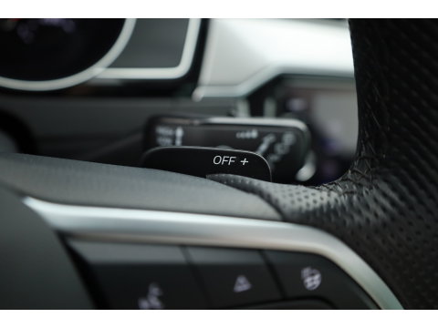 Volkswagen Passat Variant 1.4 TSI PHEV GTE Business | Pano | HUD | Leder | Elek. Trekhaak | Camera | Stoel- Stuurverw. | Massage | IQ. Light | Adapt. Cruise