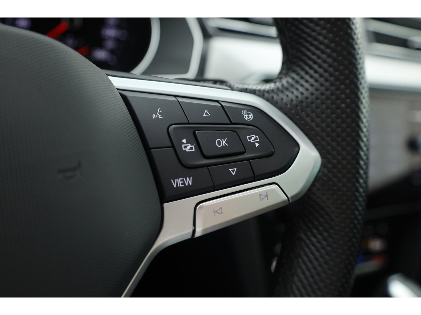 Volkswagen Passat Variant 1.4 TSI PHEV GTE Business | Pano | HUD | Leder | Elek. Trekhaak | Camera | Stoel- Stuurverw. | Massage | IQ. Light | Adapt. Cruise