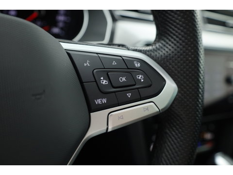 Volkswagen Passat Variant 1.4 TSI PHEV GTE Business | Pano | HUD | Leder | Elek. Trekhaak | Camera | Stoel- Stuurverw. | Massage | IQ. Light | Adapt. Cruise