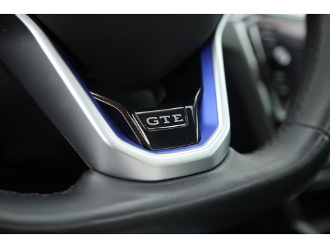Volkswagen Passat Variant 1.4 TSI PHEV GTE Business | Pano | HUD | Leder | Elek. Trekhaak | Camera | Stoel- Stuurverw. | Massage | IQ. Light | Adapt. Cruise