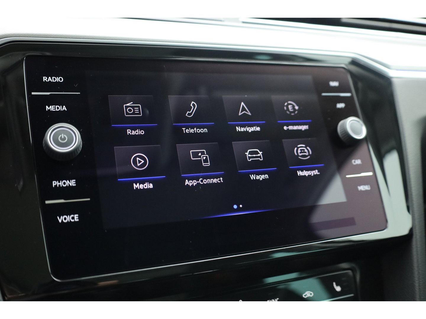 Volkswagen Passat Variant 1.4 TSI PHEV GTE Business | Pano | HUD | Leder | Elek. Trekhaak | Camera | Stoel- Stuurverw. | Massage | IQ. Light | Adapt. Cruise