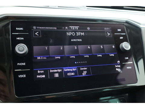 Volkswagen Passat Variant 1.4 TSI PHEV GTE Business | Pano | HUD | Leder | Elek. Trekhaak | Camera | Stoel- Stuurverw. | Massage | IQ. Light | Adapt. Cruise