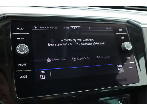 Volkswagen Passat Variant 1.4 TSI PHEV GTE Business | Pano | HUD | Leder | Elek. Trekhaak | Camera | Stoel- Stuurverw. | Massage | IQ. Light | Adapt. Cruise