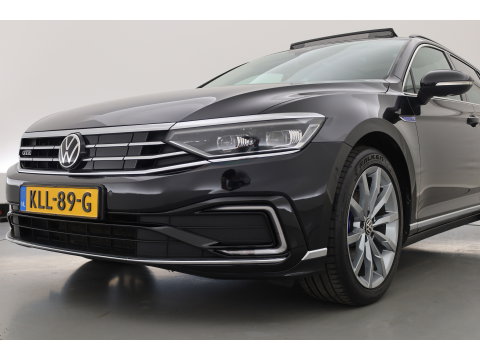 Volkswagen Passat Variant 1.4 TSI PHEV GTE Business | Pano | HUD | Leder | Elek. Trekhaak | Camera | Stoel- Stuurverw. | Massage | IQ. Light | Adapt. Cruise