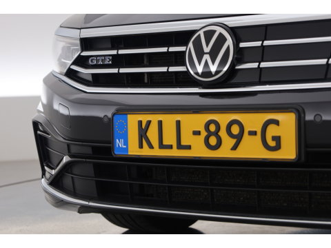 Volkswagen Passat Variant 1.4 TSI PHEV GTE Business | Pano | HUD | Leder | Elek. Trekhaak | Camera | Stoel- Stuurverw. | Massage | IQ. Light | Adapt. Cruise