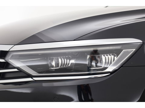 Volkswagen Passat Variant 1.4 TSI PHEV GTE Business | Pano | HUD | Leder | Elek. Trekhaak | Camera | Stoel- Stuurverw. | Massage | IQ. Light | Adapt. Cruise