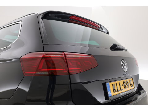 Volkswagen Passat Variant 1.4 TSI PHEV GTE Business | Pano | HUD | Leder | Elek. Trekhaak | Camera | Stoel- Stuurverw. | Massage | IQ. Light | Adapt. Cruise
