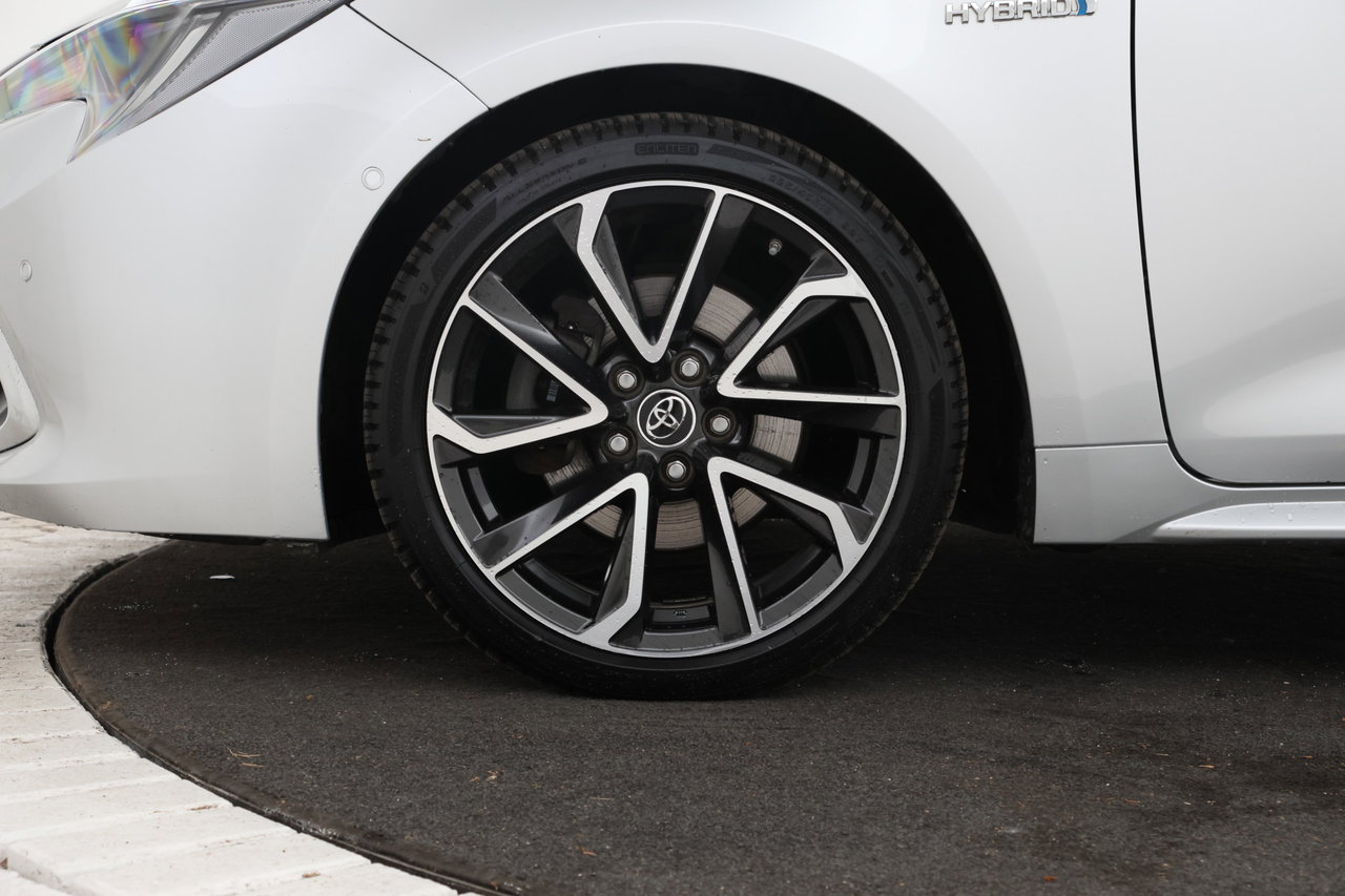 Toyota Corolla Touring Sports