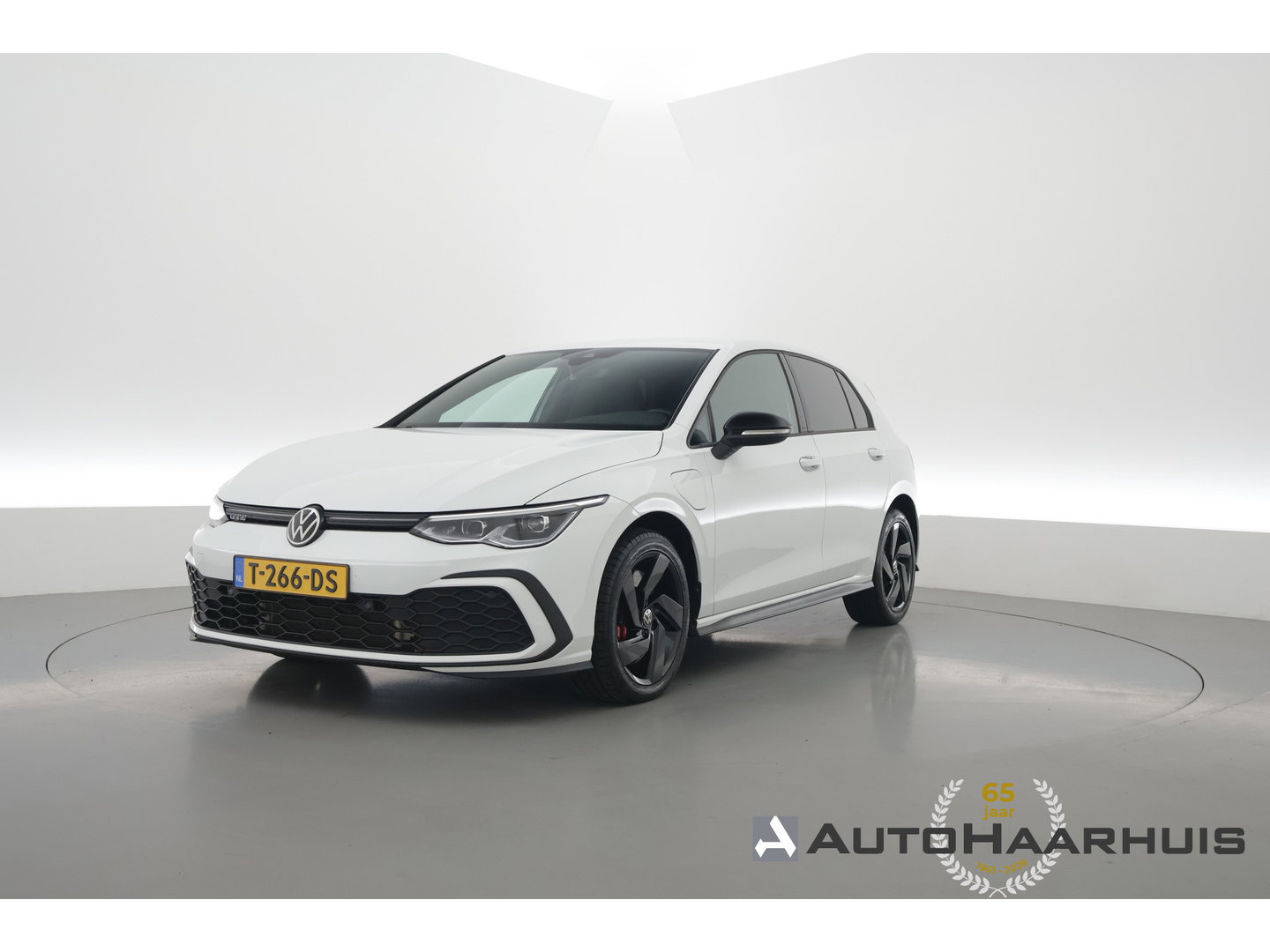 Volkswagen Golf 1.4 eHybrid GTE | Dig. Cockpit |  IQ light | Apple CarPlay & Android Auto | Stoel-Stuurverw. | Sfeerverlichting