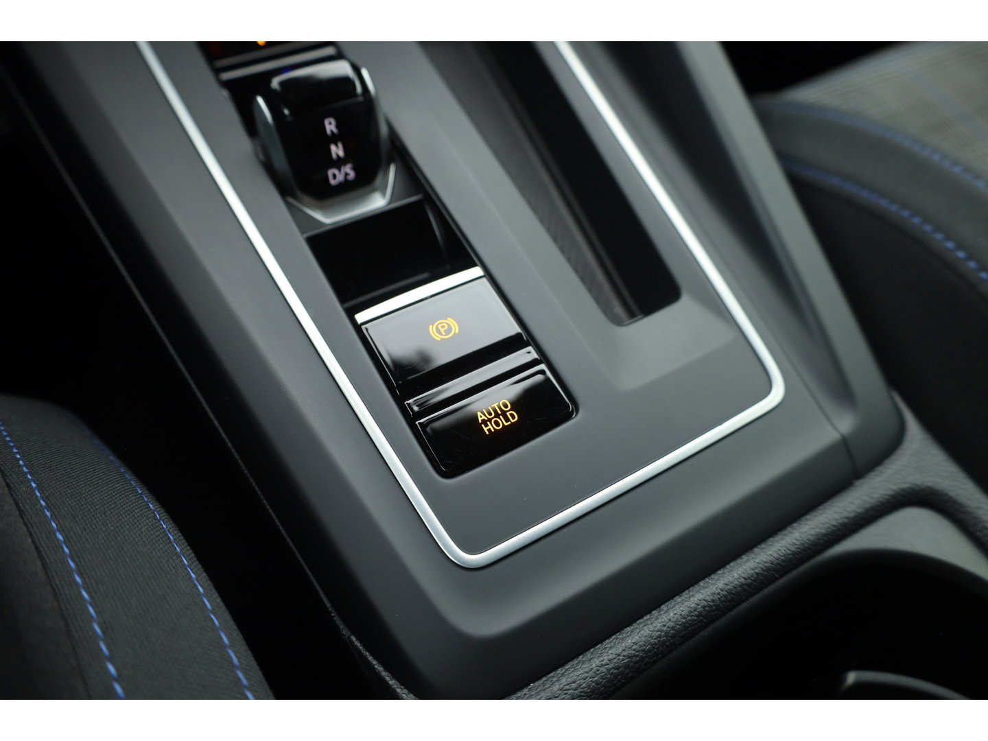 Volkswagen Golf 1.4 eHybrid GTE | Dig. Cockpit |  IQ light | Apple CarPlay & Android Auto | Stoel-Stuurverw. | Sfeerverlichting
