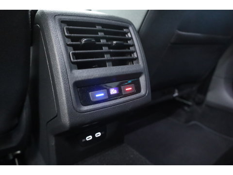Volkswagen Golf 1.4 eHybrid GTE | Dig. Cockpit |  IQ light | Apple CarPlay & Android Auto | Stoel-Stuurverw. | Sfeerverlichting