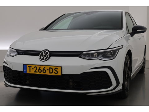 Volkswagen Golf 1.4 eHybrid GTE | Dig. Cockpit |  IQ light | Apple CarPlay & Android Auto | Stoel-Stuurverw. | Sfeerverlichting
