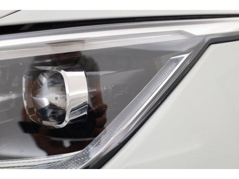 Volkswagen Golf 1.4 eHybrid GTE | Dig. Cockpit |  IQ light | Apple CarPlay & Android Auto | Stoel-Stuurverw. | Sfeerverlichting